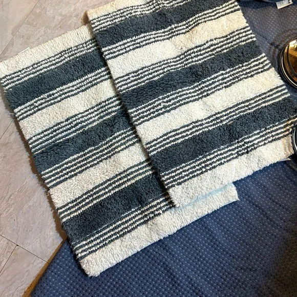 Bathroom accessories lot - Picture 2 of 3